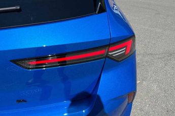 Vauxhall Astra 1.5 Turbo D (130 PS) GS 5 Door Diesel Hatchback Automatic