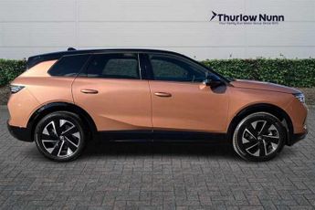 Vauxhall Grandland Electric 73kWh GS SUV 5dr Electric Auto (213 ps)