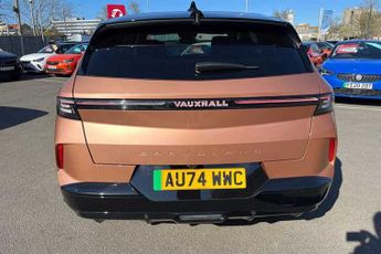 Vauxhall Grandland Electric 73kWh GS SUV 5dr Electric Auto (213 ps)