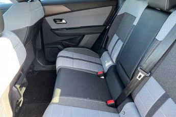 Vauxhall Grandland Electric 73kWh GS SUV 5dr Electric Auto (213 ps)