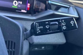 Vauxhall Grandland Electric 73kWh GS SUV 5dr Electric Auto (213 ps)