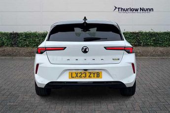 Vauxhall Astra 1.6 PiH 12.4kWh GSe Hatchback 5dr Petrol Plug-in Hybrid Auto Eur