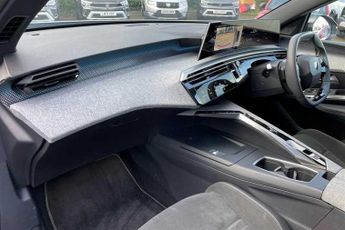 Peugeot E-3008 73kWh GT SUV 5dr Electric Auto (210 ps)