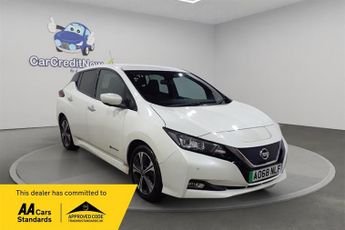 Nissan Leaf 40kWh Tekna Hatchback 5dr Electric Auto (150 ps)