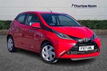 Toyota AYGO 1.0 VVT-i x-play Hatchback 5dr Petrol Manual Euro 6 (68 ps)