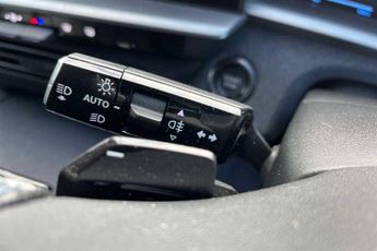 Vauxhall Grandland Electric 73kWh GS SUV 5dr Electric Auto (213 ps)