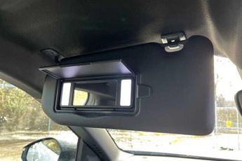 Vauxhall Grandland Electric 73kWh GS SUV 5dr Electric Auto (213 ps)