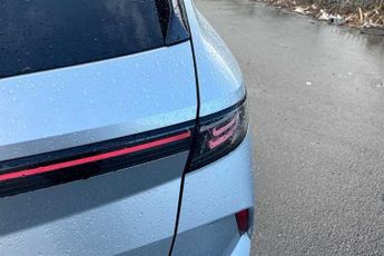 Vauxhall Grandland Electric 73kWh GS SUV 5dr Electric Auto (213 ps)