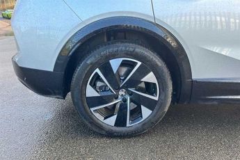 Vauxhall Grandland Electric 73kWh GS SUV 5dr Electric Auto (213 ps)