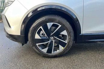 Vauxhall Grandland Electric 73kWh GS SUV 5dr Electric Auto (213 ps)