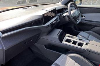 Vauxhall Grandland Electric 73 kWh (213 PS) GS 5 Door Electric SUV Automatic