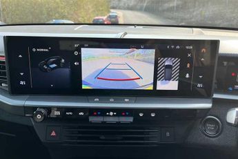 Vauxhall Grandland Electric 73 kWh (213 PS) GS 5 Door Electric SUV Automatic