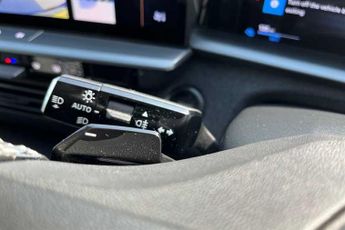 Vauxhall Grandland Electric 73kWh GS SUV 5dr Electric Auto (213 ps)