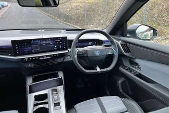 Vauxhall Grandland Electric 73kWh Ultimate SUV 5dr Electric Auto (213 ps)