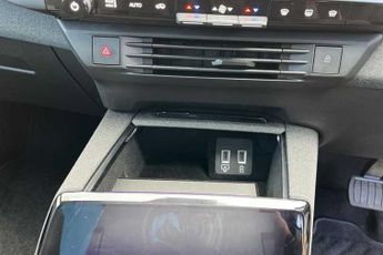 Vauxhall Grandland Electric 73 kWh (213 PS) Ultimate 5 Door Electric SUV Automatic