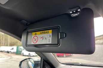 Vauxhall Grandland Electric 73 kWh (213 PS) Ultimate 5 Door Electric SUV Automatic