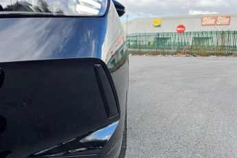 Vauxhall Grandland Electric 73 kWh (213 PS) Ultimate 5 Door Electric SUV Automatic