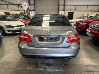 Mercedes E350 3.5 CGI V6 BlueEfficiency Sport Saloon 4dr Petrol G-Tronic Euro 
