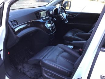 Nissan Elgrand NISSAN ELGRAND HIGHWAYSTAR 2.5,13-13 ULEZ, 7 SEATS, FRESH IMPORT