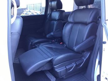 Nissan Elgrand NISSAN ELGRAND HIGHWAYSTAR 2.5,13-13 ULEZ, 7 SEATS, FRESH IMPORT