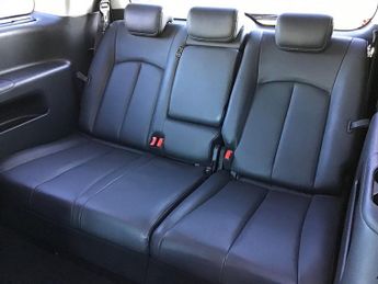Nissan Elgrand NISSAN ELGRAND HIGHWAYSTAR 2.5,13-13 ULEZ, 7 SEATS, FRESH IMPORT
