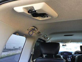 Nissan Elgrand NISSAN ELGRAND HIGHWAYSTAR 2.5,13-13 ULEZ, 7 SEATS, FRESH IMPORT