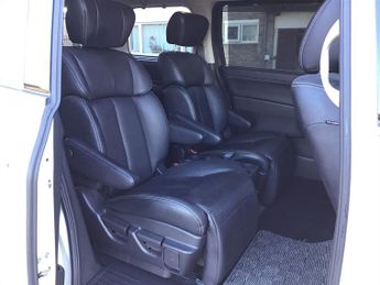 Nissan Elgrand NISSAN ELGRAND HIGHWAYSTAR 2.5,13-13 ULEZ, 7 SEATS, FRESH IMPORT