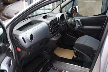 Peugeot Partner E-HDI TEPEE S Automatic Disabled Wheelchair Passenger Upfront WA