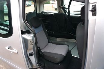 Peugeot Partner E-HDI TEPEE S Automatic Disabled Wheelchair Passenger Upfront WA