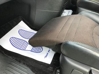 Nissan Elgrand NISSAN ELGRAND HIGHWAYSTAR 4X4 AUTO 3.5, ULEZ, 10-60, 7 SEAT, FR