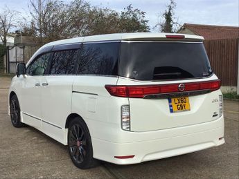 Nissan Elgrand NISSAN ELGRAND HIGHWAYSTAR 4X4 AUTO 3.5, ULEZ, 10-60, 7 SEAT, FR