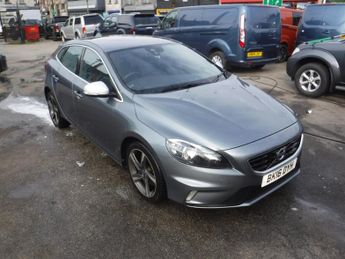 Volvo V40 D2 R-DESIGN NAV