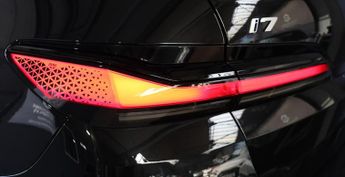 BMW i7 XDRIVE60 M SPORT PRO