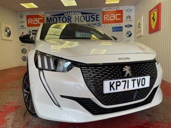 Peugeot 208 PURETECH GT S/S( SAT NAV & REVERSING CAMERA) FREE MOT'S AS LONG 