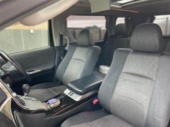 Toyota Vellfire HYBRID 2.4L AUTO CRUISE 7 SEATS 5dr