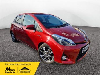 Toyota Yaris 1.5 VVT-h Trend Hatchback 5dr Petrol Hybrid CVT Euro 5 (101 ps)