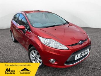 Ford Fiesta 1.6 TDCi Zetec Hatchback 5dr Diesel Manual (110 g/km, 89 bhp)