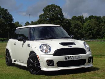 MINI Hatch 1.6 Cooper S Hatchback 3dr Petrol Steptronic Euro 5 (184 ps)