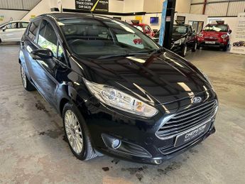 Ford Fiesta 1.5 TDCi Titanium Hatchback 5dr Diesel Manual Euro 5 (75 ps)