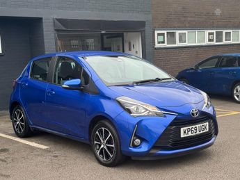 Toyota Yaris 1.5 VVT-i Icon Tech Hatchback 5dr Petrol Manual Euro 6 (111 ps)