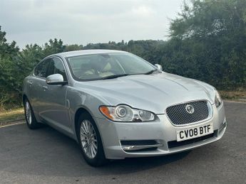 Jaguar XF 3.0 V6 Luxury Saloon 4dr Petrol Auto Euro 4 (238 ps)