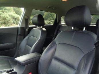 Kia Niro 1.6 GDi 8.9kWh 3 DCT Euro 6 (s/s) 5dr