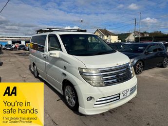 Nissan Elgrand 