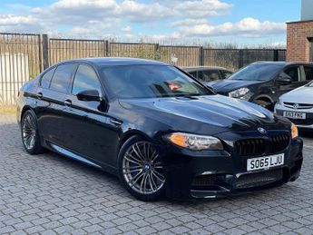 BMW M5 4.4 V8 DCT Euro 6 (s/s) 4dr