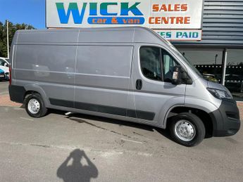 Peugeot Boxer 2.2 BlueHDi 335 Professional Panel Van 5dr Diesel Manual L3 H2 E