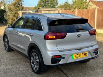 Kia Niro Kia Niro 64kWh 4+ Auto 5dr