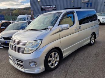 Nissan Elgrand highwaystar high preformance spec