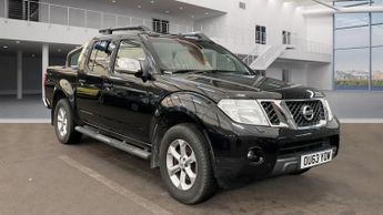 Nissan Navara DCI TEKNA 4X4 SHR DCB