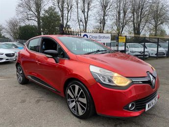 Renault Clio 1.5 dCi Dynamique S MediaNav Hatchback 5dr Diesel EDC Euro 5 (90