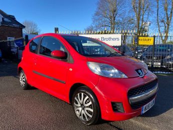 Peugeot 107 1.0 12V Urban Hatchback 3dr Petrol 2 Tronic Euro 5 (68 ps)